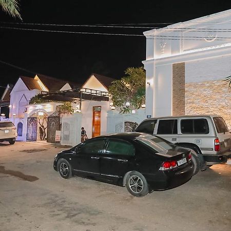 Lavender Tan Thanh Hotel Mini Resort Cong Thanh Exterior photo