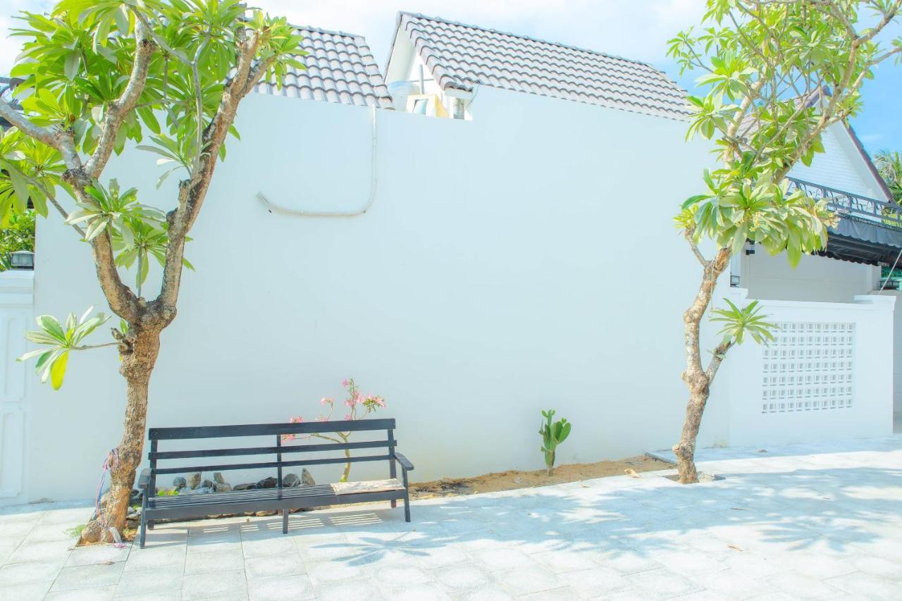 Lavender Tan Thanh Hotel Mini Resort Cong Thanh Exterior photo
